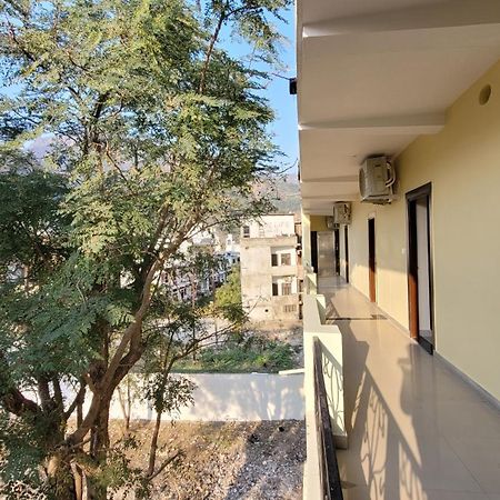Hotel Keshav Nandan By The Shivaay Ришикеш Экстерьер фото