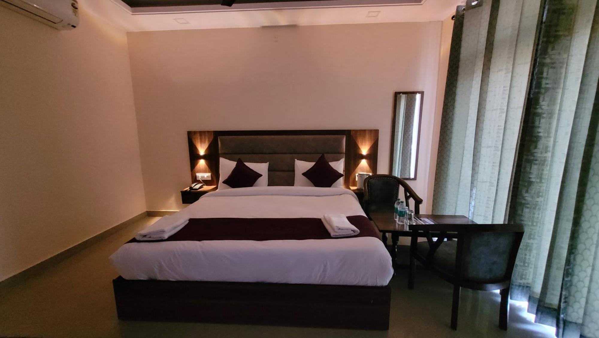 Hotel Keshav Nandan By The Shivaay Ришикеш Экстерьер фото