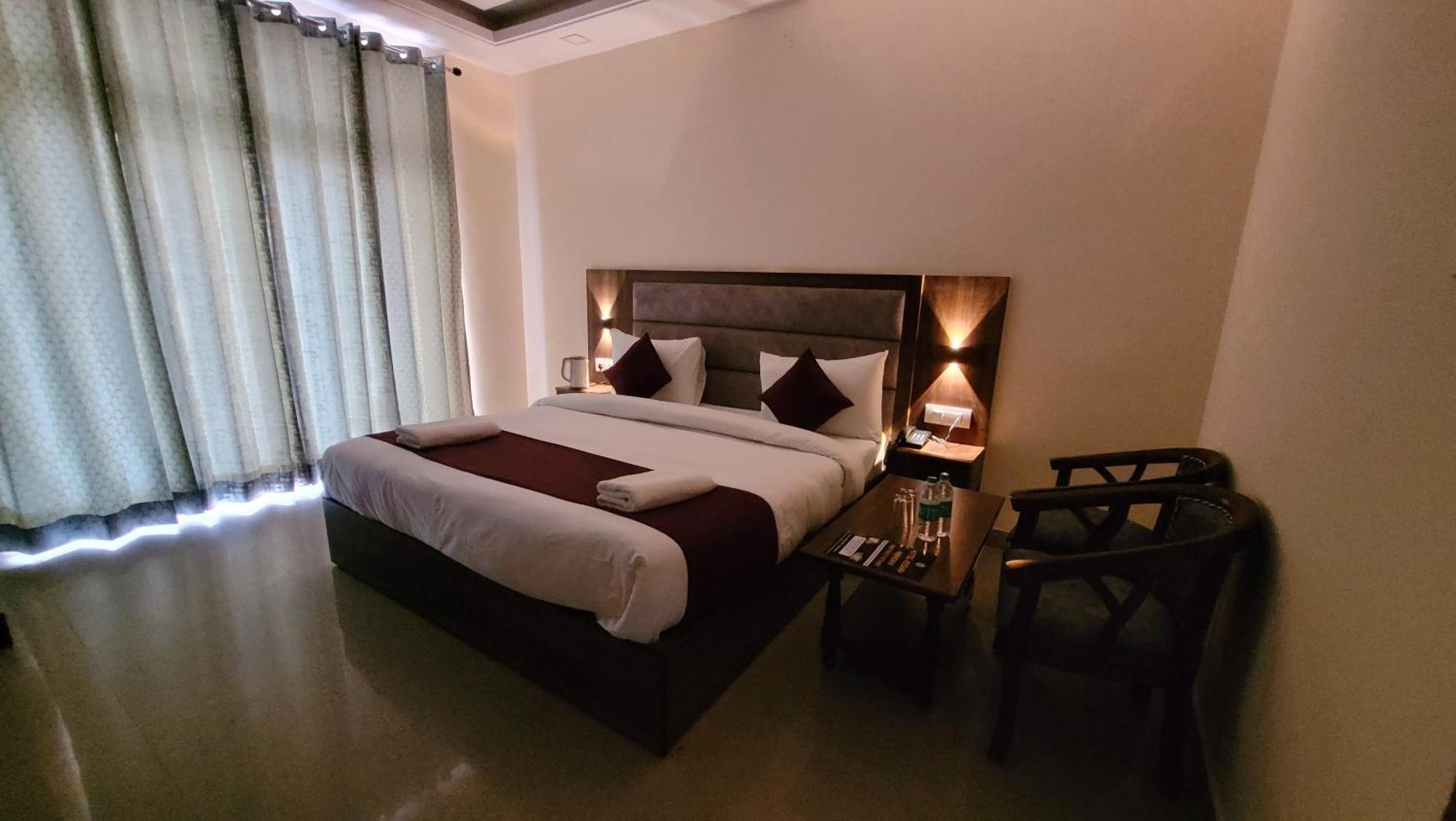 Hotel Keshav Nandan By The Shivaay Ришикеш Экстерьер фото