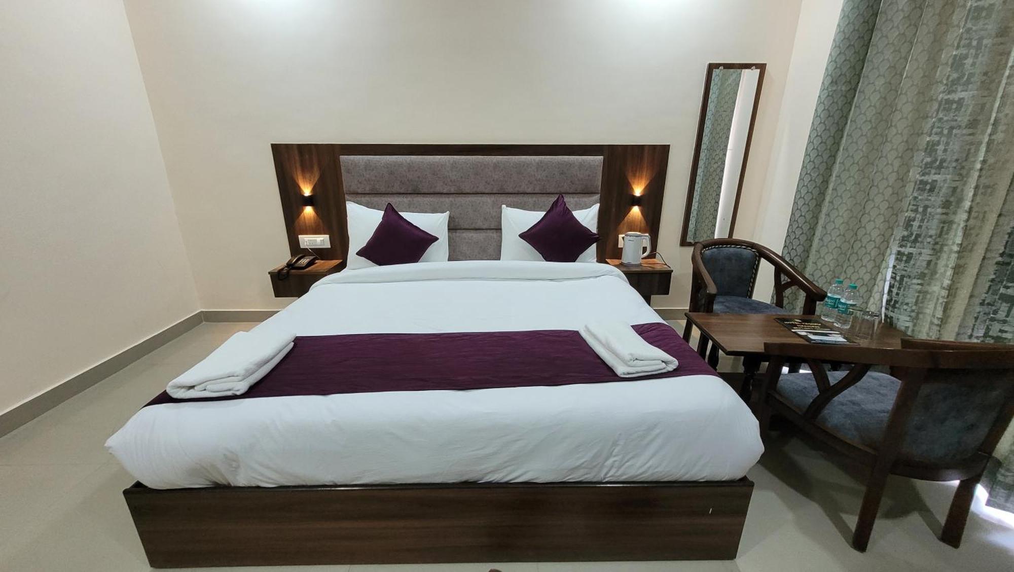 Hotel Keshav Nandan By The Shivaay Ришикеш Экстерьер фото