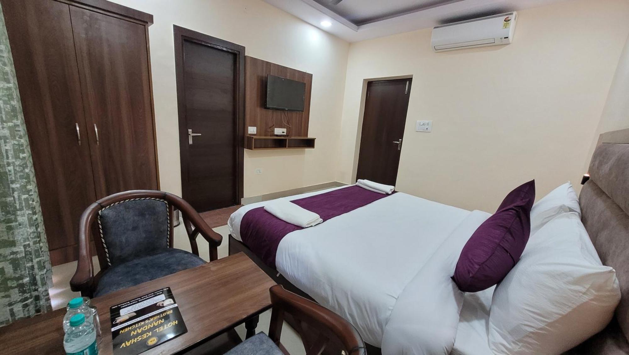 Hotel Keshav Nandan By The Shivaay Ришикеш Экстерьер фото