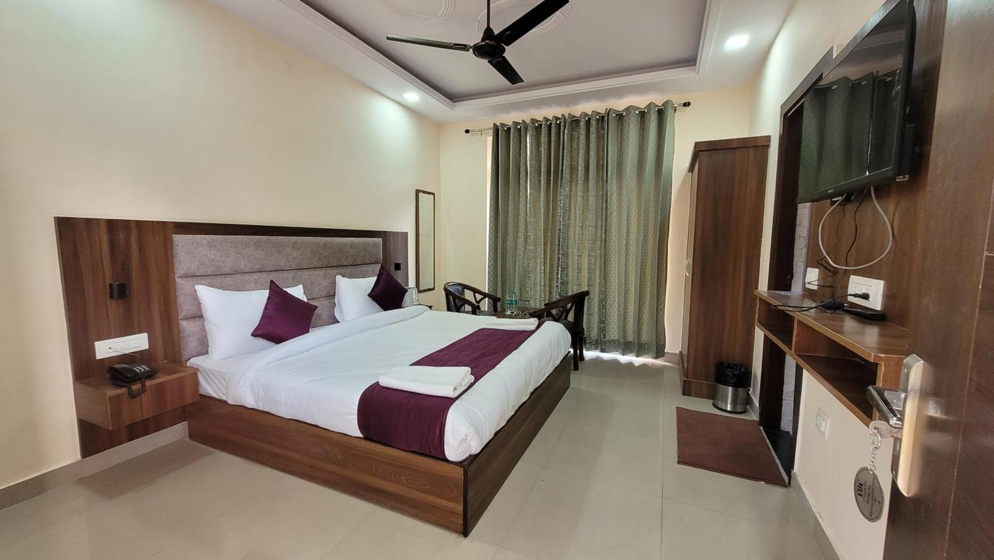 Hotel Keshav Nandan By The Shivaay Ришикеш Экстерьер фото