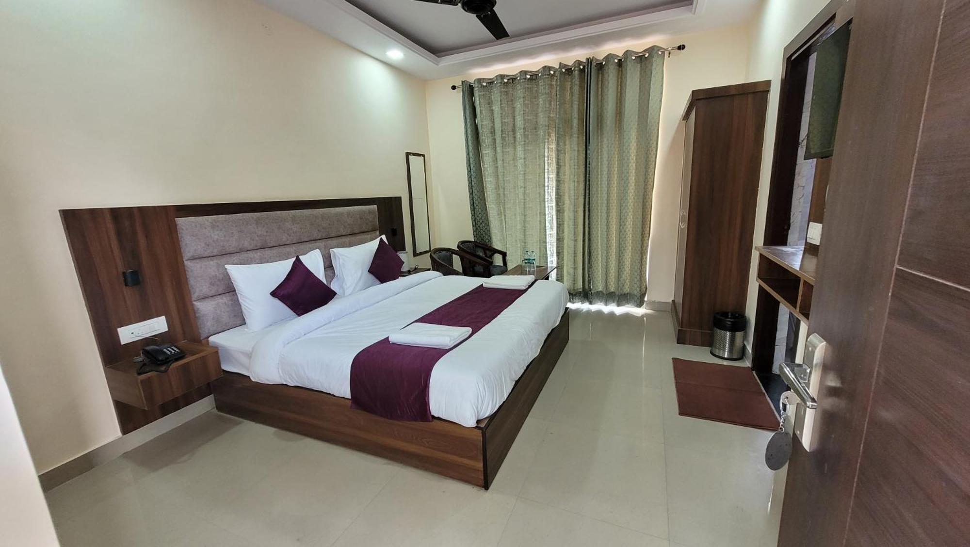 Hotel Keshav Nandan By The Shivaay Ришикеш Экстерьер фото